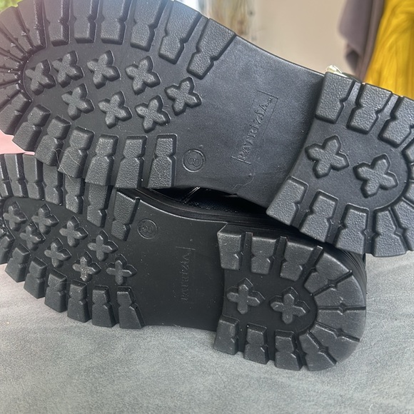 Black leather combat boots - Picture 4 of 6